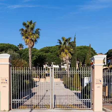 T3 Avec Terrasse, Parking&piscine - Proche Plages Et Randos - Le Mérou *