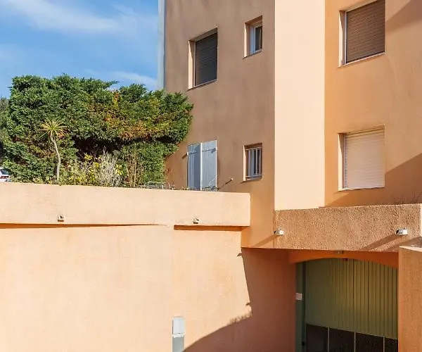 T3 Avec Terrasse, Parking & Piscine - Proche Plages Et Randos - Le Merou *