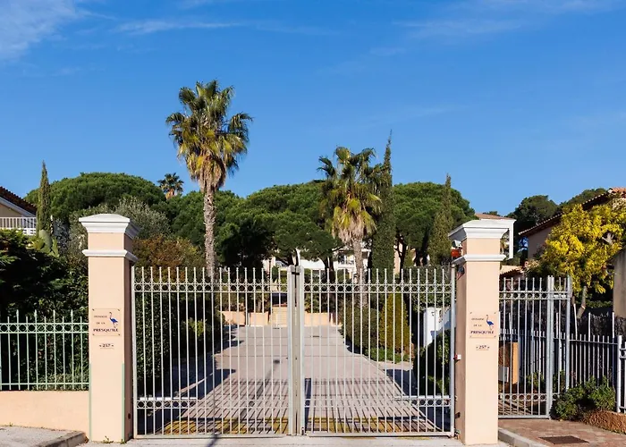 T3 Avec Terrasse, Parking & Piscine - Proche Plages Et Randos - Le Merou *